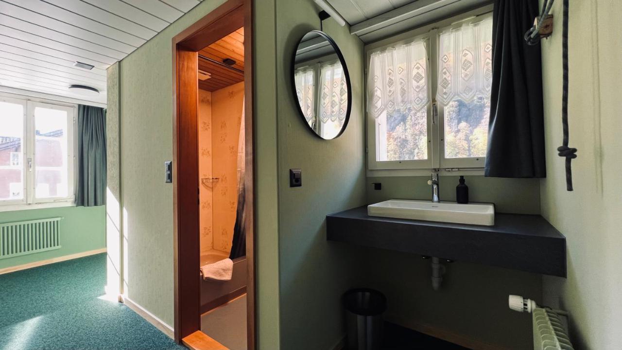 Hotel Alpina Einhorn - Self-Check-In Wolfenschiessen Екстер'єр фото